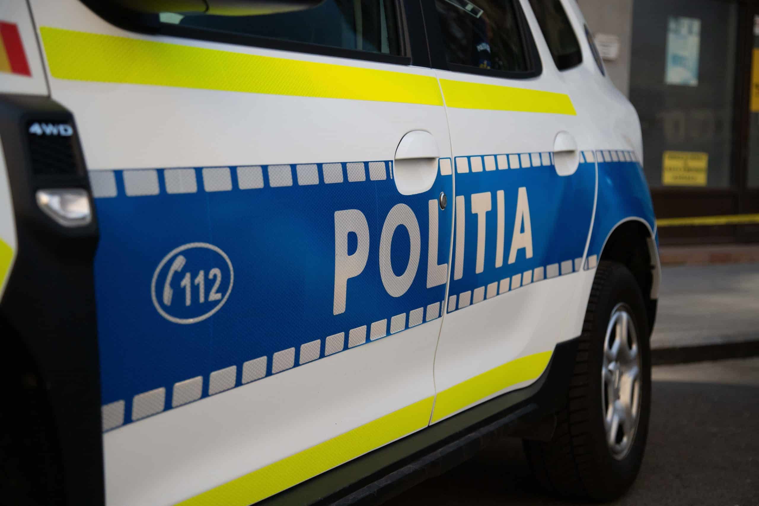 Încă un elev s-a aruncat de la etajul școlii, în timpul orelor. Este al patrulea caz de acest fel petrecut în România, în ultimele trei zile