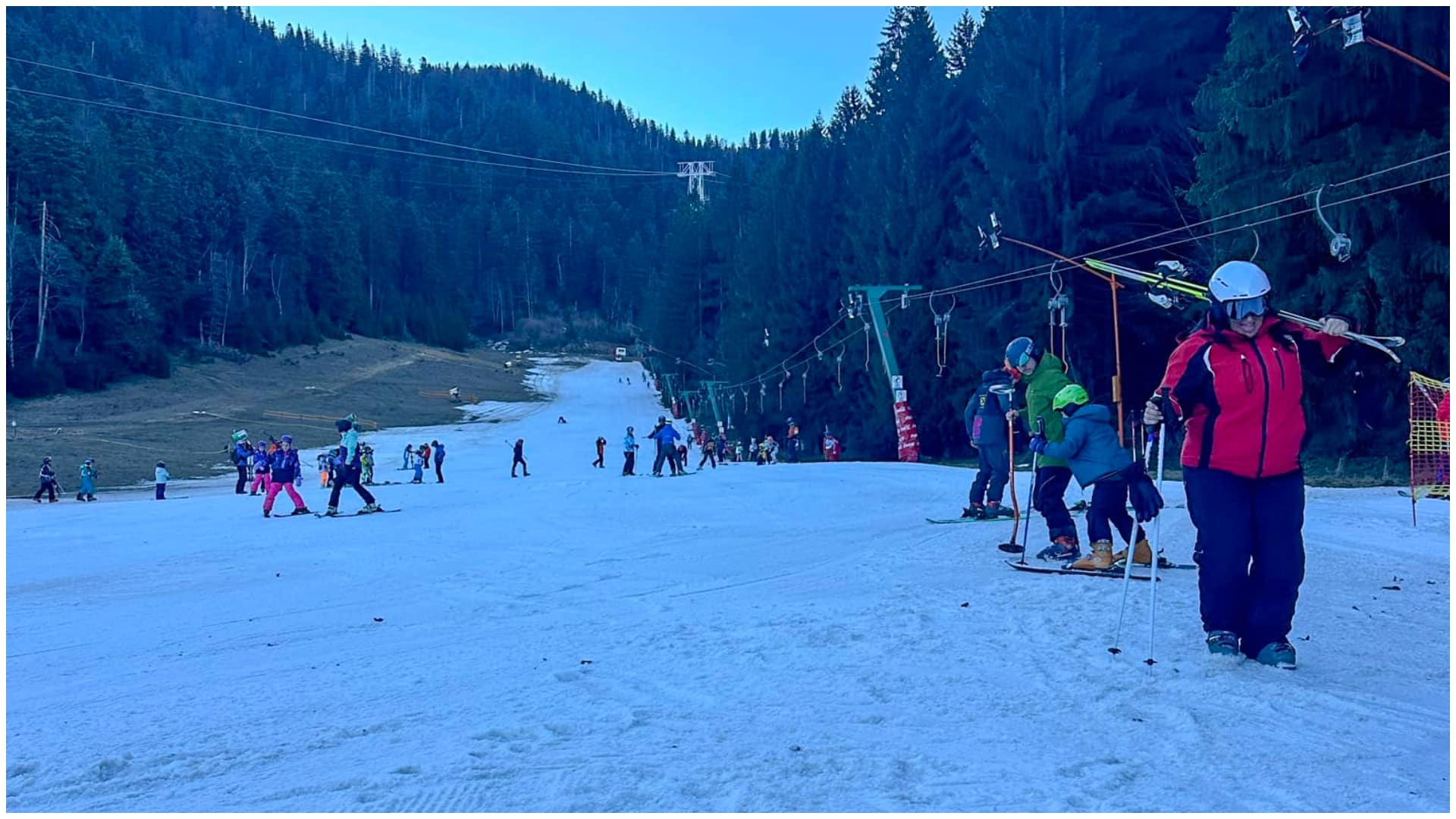 Cât costă o vacanță de șase zile în Sinaia sau Poiana Brașov. Prețurile sunt mai mari decât în stațiunile din Italia