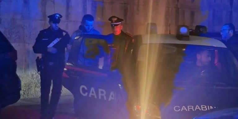 Ce a făcut ucigaşul celor două românce din Italia în noaptea crimei. Anchetatorii i-au refăcut traseul pas cu pas şi sunt uimiţi de “ferocitatea” lui
