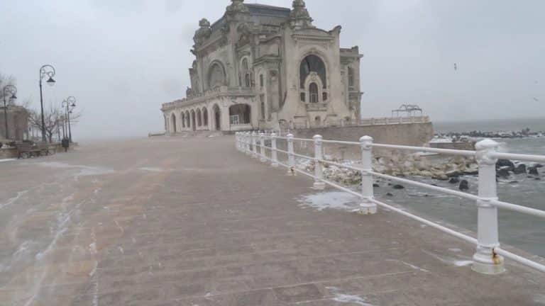 Fenomen rar apărut la Marea Neagră. Ce s-a întâmplat din cauza frigului