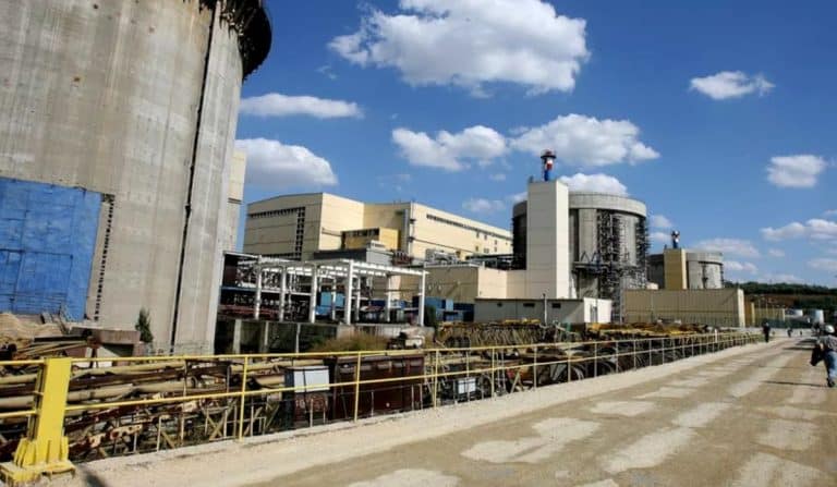 Alertă la Centrala Nucleară de la Cernavodă, au intervenit pompierii. În sala unei turbine au fost detectate degajări de fum