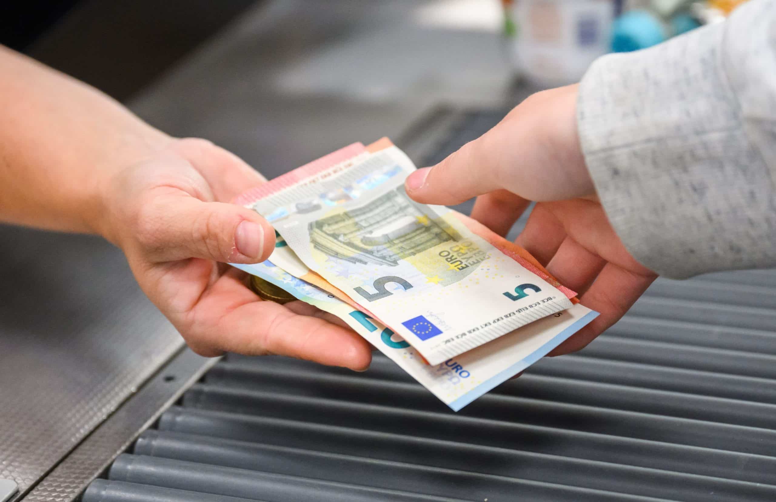 Curs valutar BNR, vineri, 23 februarie 2024. Continuă creșterea euro la final de săptămână?