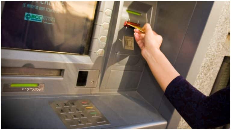 Patru bănci dispar în 2024 de pe piața din România. Anunțul momentului pentru români