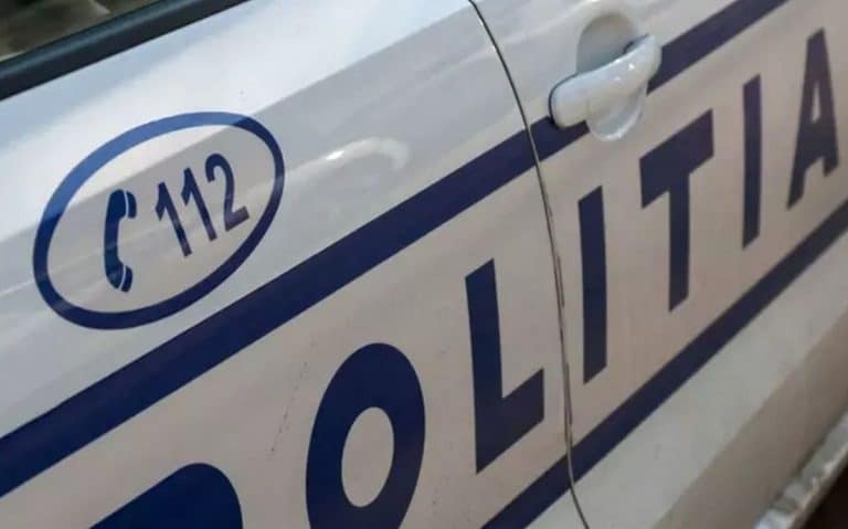 Altercaţie în traficul bucureştean. Un şofer de Uber a fost reţinut de poliţie, după ce a lovit intenţionat un biciclist