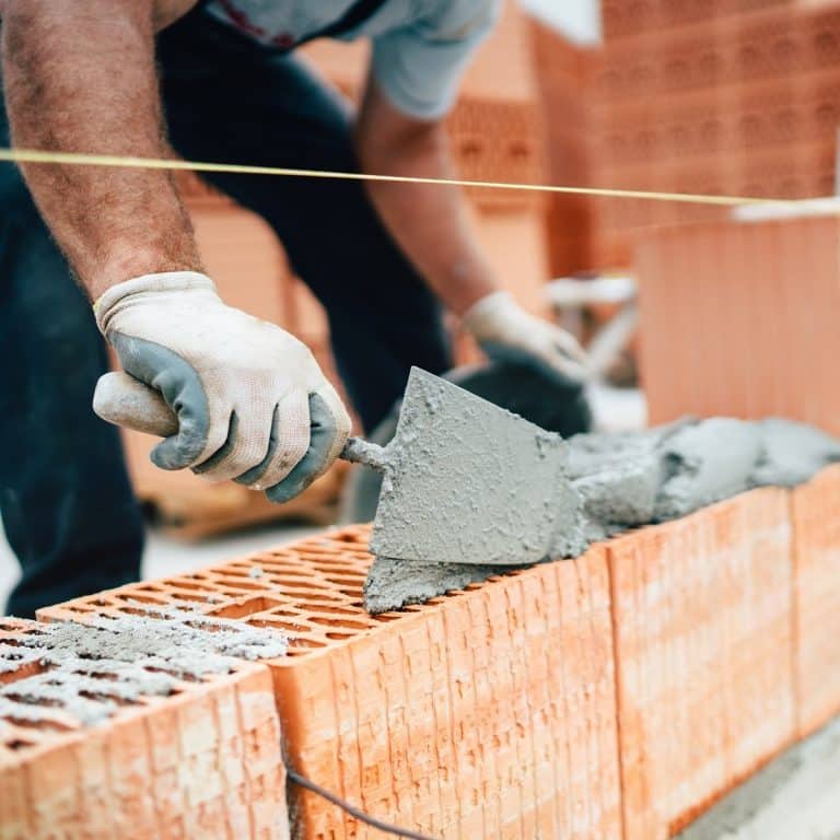 Comuna din România în care s-a deschis o fabrică nouă. Se face cărămidă aparentă și este singura de acest gen din țara noastră