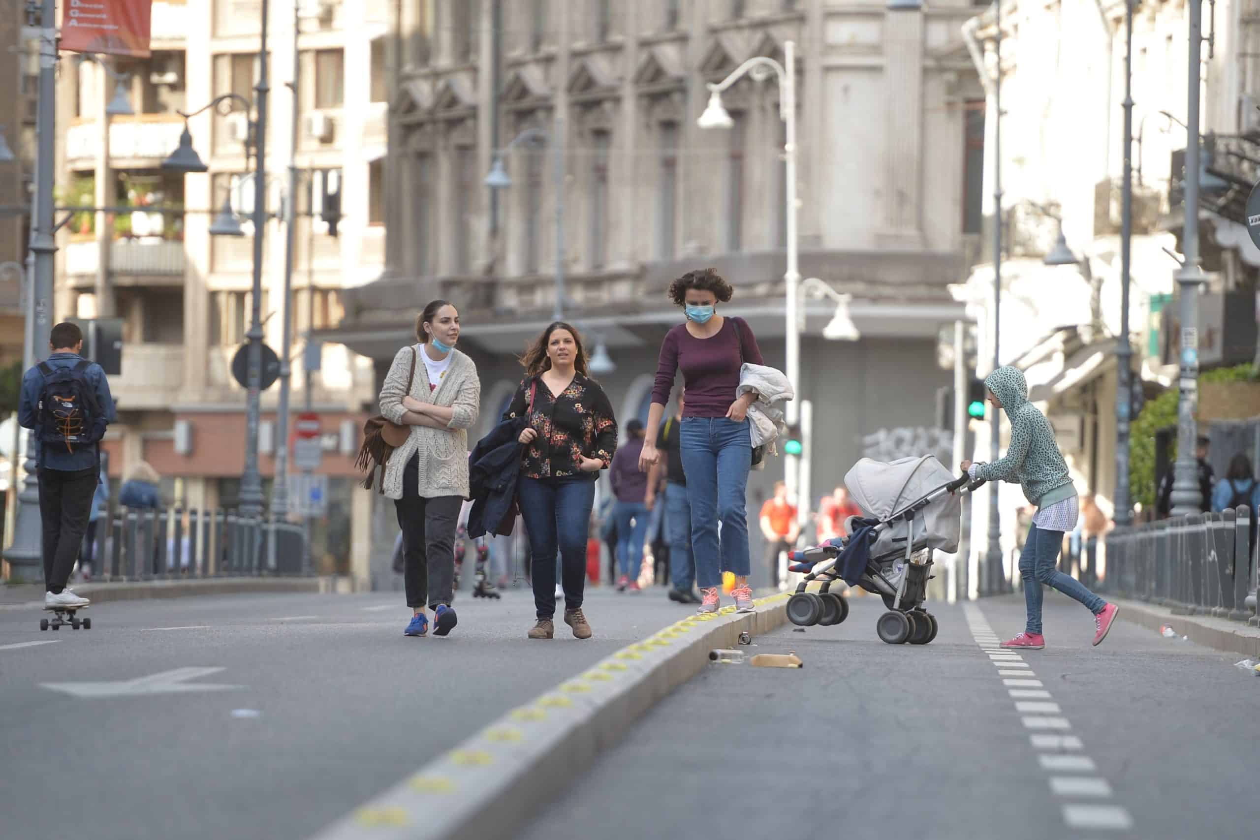 Sondaj: Peste 70% dintre români cred că ţara se îndreaptă în direcţia greşită. Cât s-a schimbat calitatea vieții în cinci ani