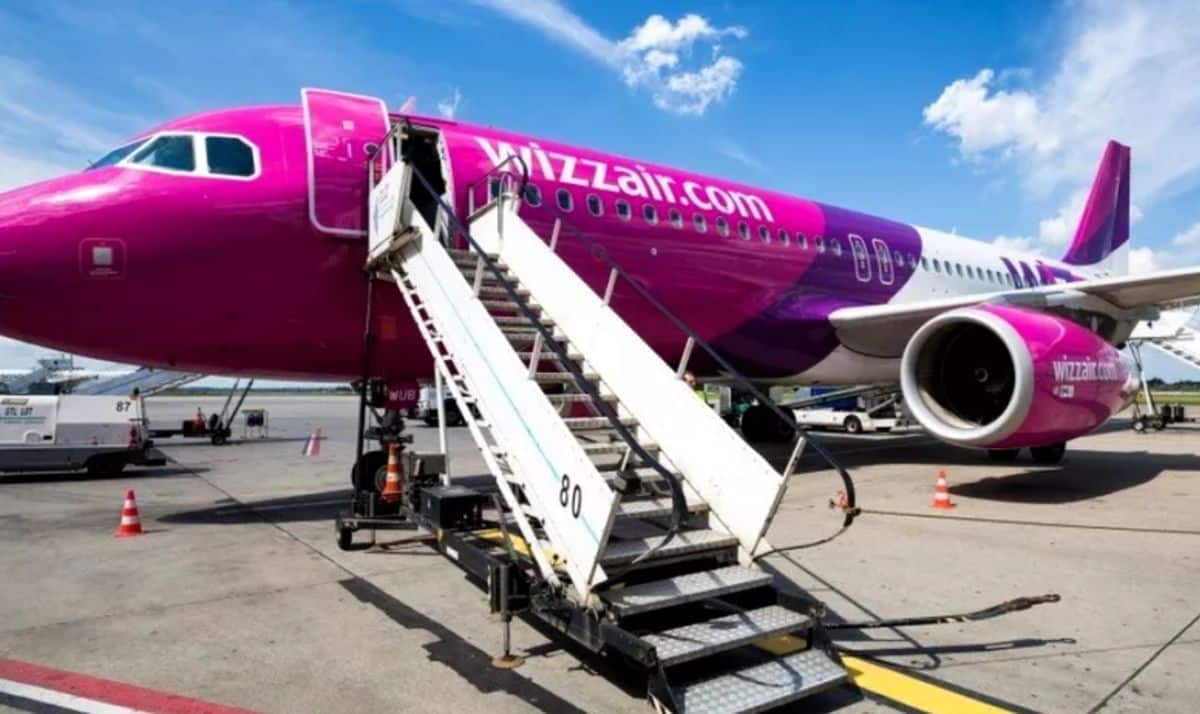 Aterizare de urgență la Cluj-Napoca pentru un avion Wizz Air. Mai mulți pasageri s-au luat la bătaie