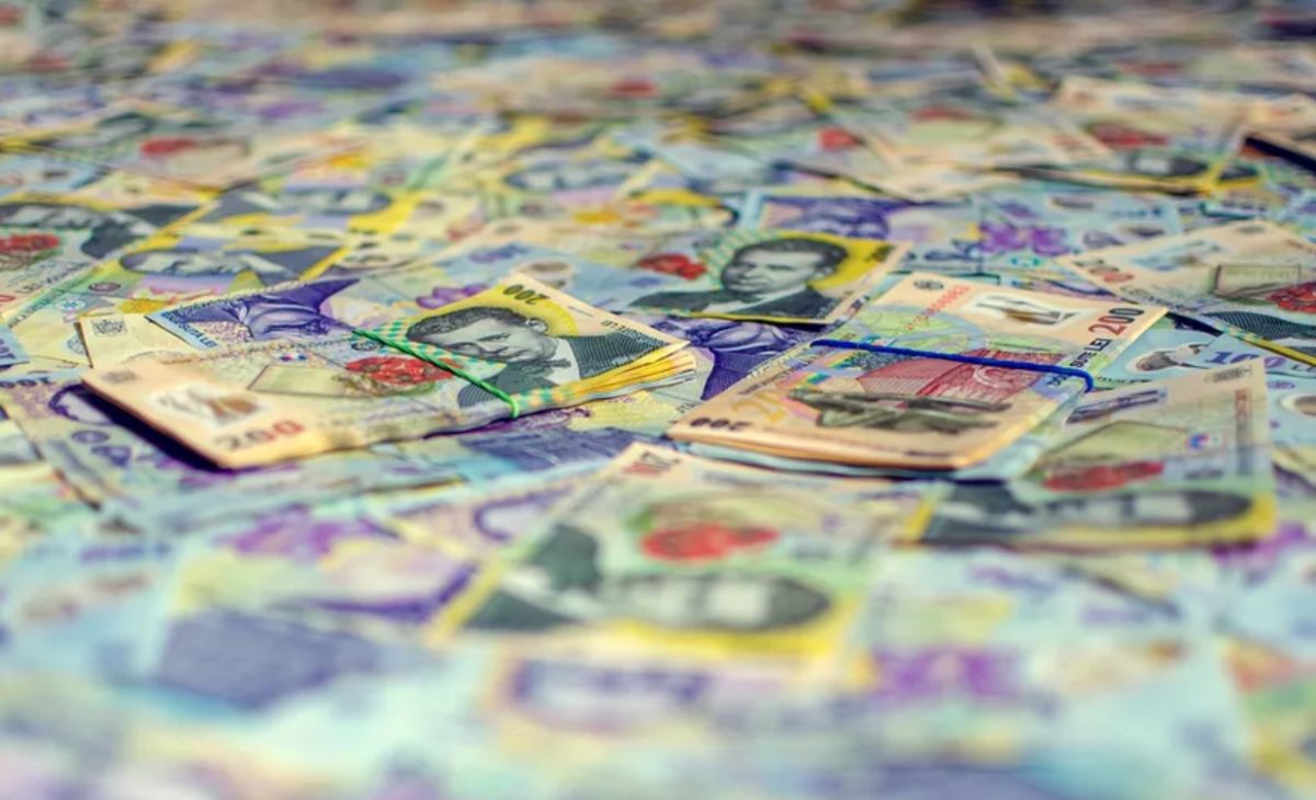 Curs valutar BNR, miercuri, 6 martie. Leul se stabilizează în lupta cu euro și dolarul american. Update