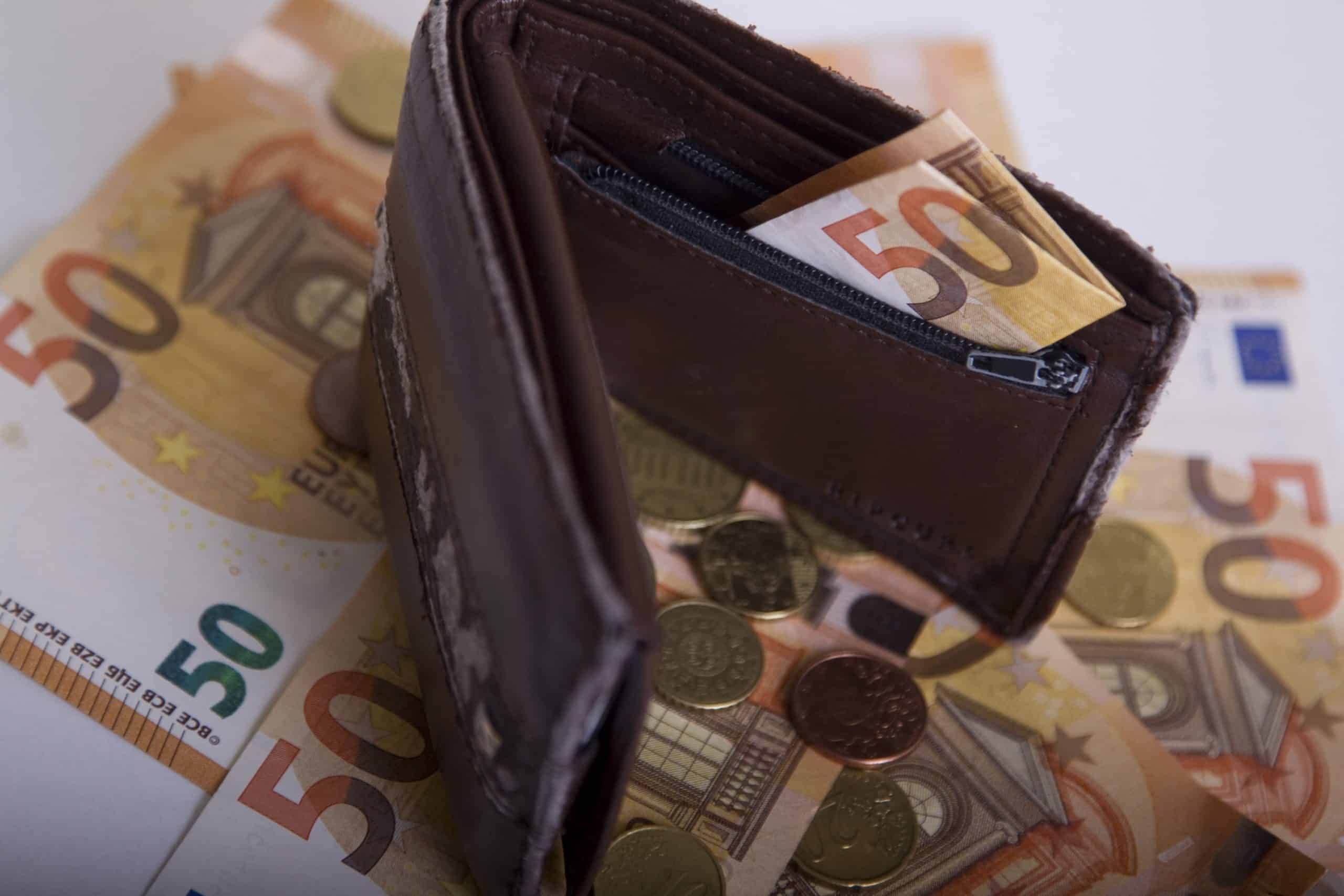 Aceasta este cea mai mare pensie din România. Suma uluitoare încasată doar pe baza contributivității