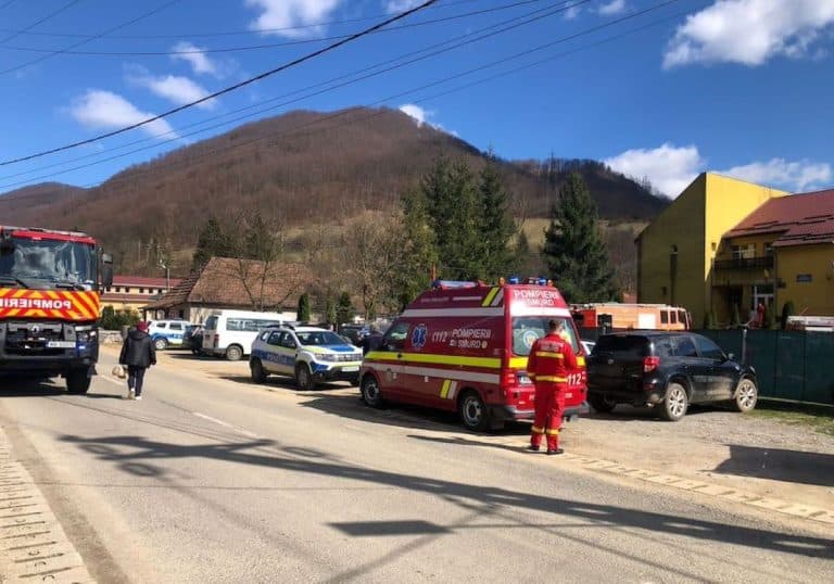 Incendiu la un centru pentru persoane cu handicap. Aproape 50 de pacienți au fost evacuați