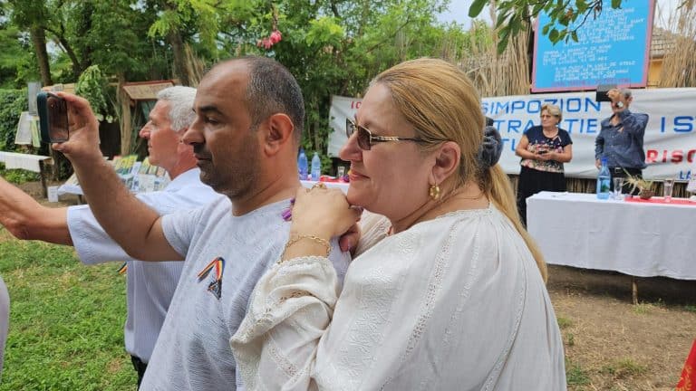 Silvestru Șoșoacă, reacție după ce soția sa susține că este șantajată cu imagini intime. ”Este victimă a unui eventual amant”