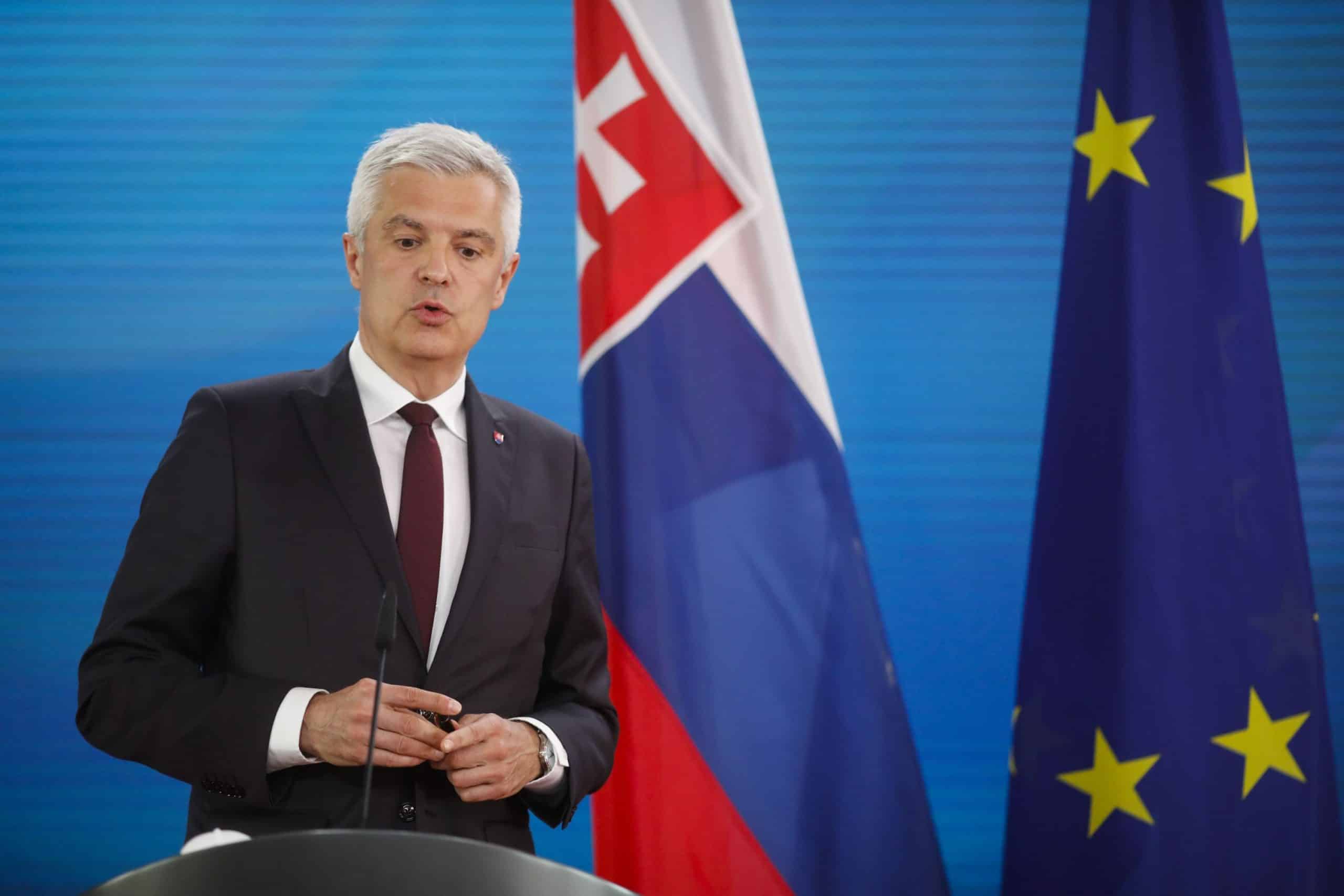 Victorie importantă pentru candidatul pro-UE la alegerile prezidențiale din Slovacia. Prima înfrângere pentru coaliția populistă a lui Robert Fico