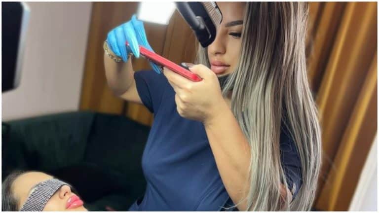 Un nou fals medic estetician depistat în România. Femeia a fost reținută pentru 24 de ore. Update