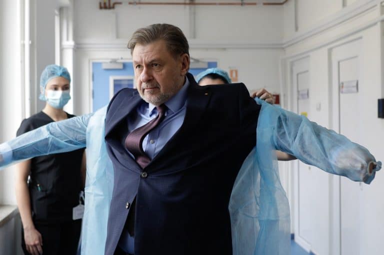 USR sesisează DNA și Parchetul European împotriva lui Alexandru Rafila. Este vorba de contractul încheiat cu OMS