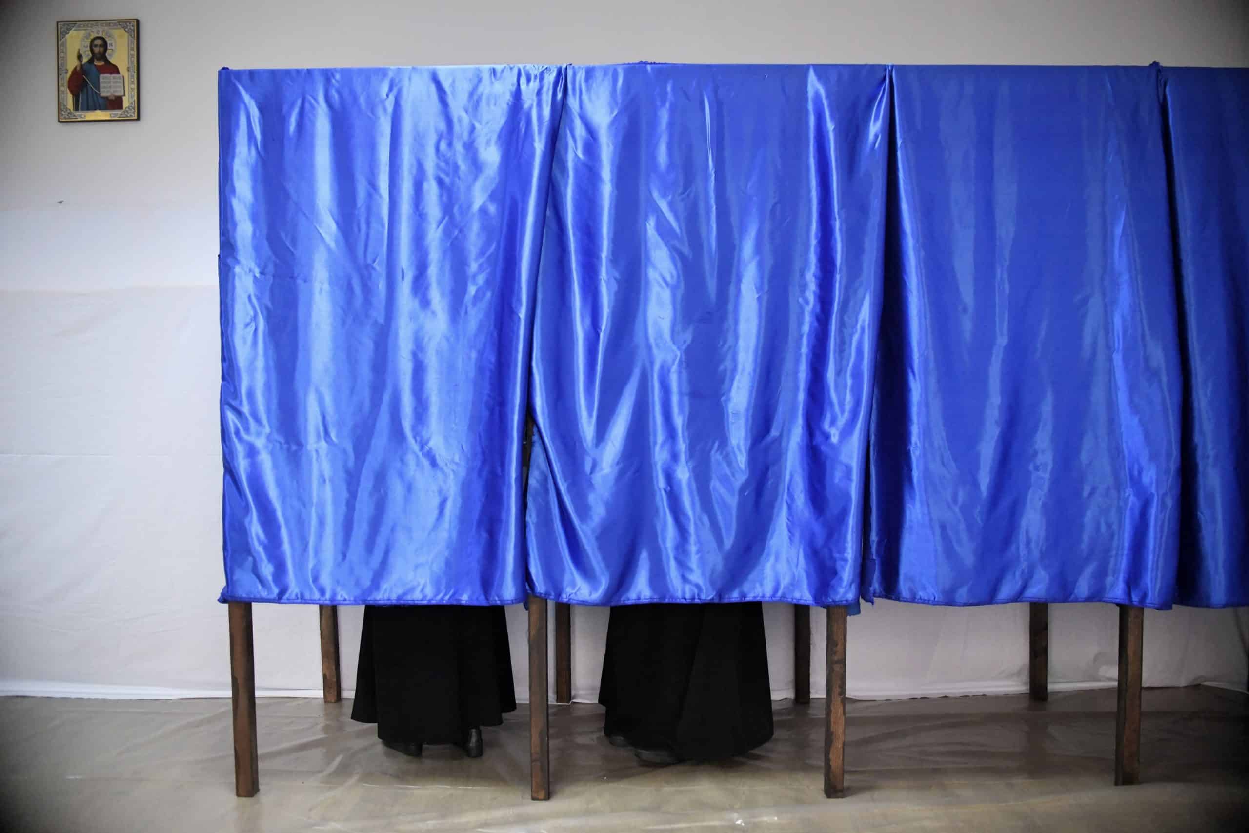 Pe cine ar trimite românii la Cotroceni? Prezidențiabilul care are un avans major față de următorii clasați. Sondaj AtlasIntel