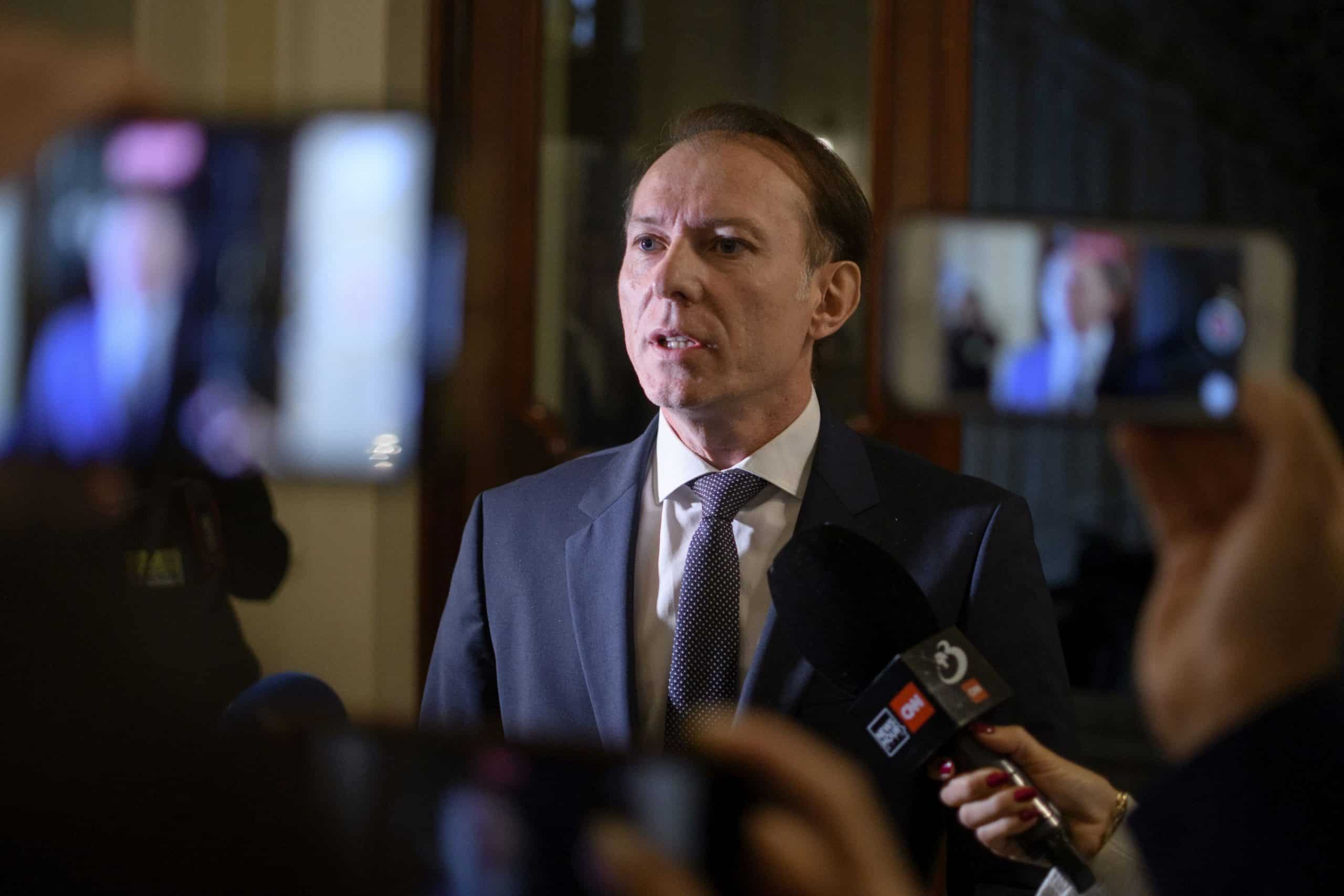 Florin Cîțu spune că medicul Cătălin Cîrstoiu e greșeala Coaliției la Primăria Capitalei. Variantele propuse de fostul premier