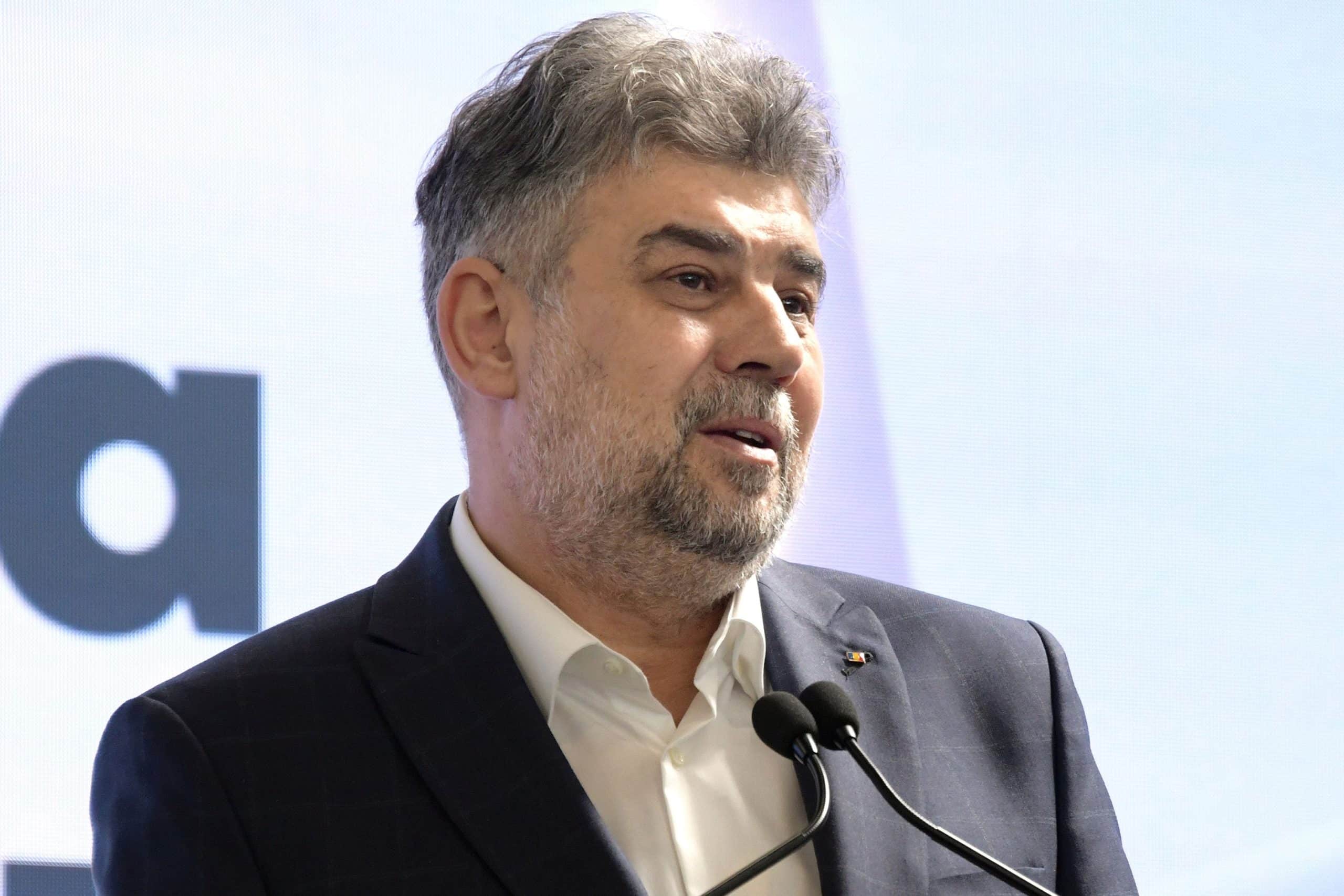 Marcel Ciolacu, către românii din Qatar: „Sunt convins că aici câștigați mult mai bine”. Premierul a vorbit și despre „ultimul tren al României”