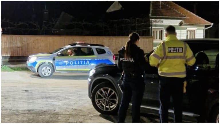 Polițist din județul Sibiu ieșit la un control în trafic, lovit de un șofer beat