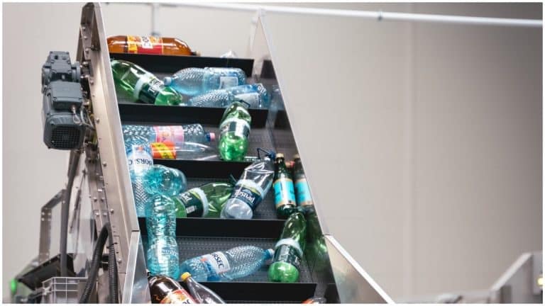 Ce ambalaje nu intră, de fapt, sub incidența SGR. Ce poți face cu ele și cum poți lua bani în schimbul lor