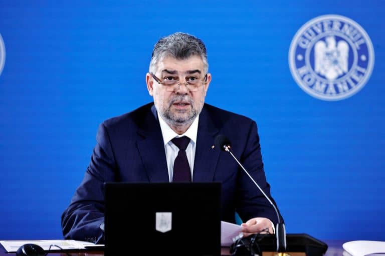 Guvernul caută bani pentru majorările promise. Ședință de urgență la Palatul Victoria