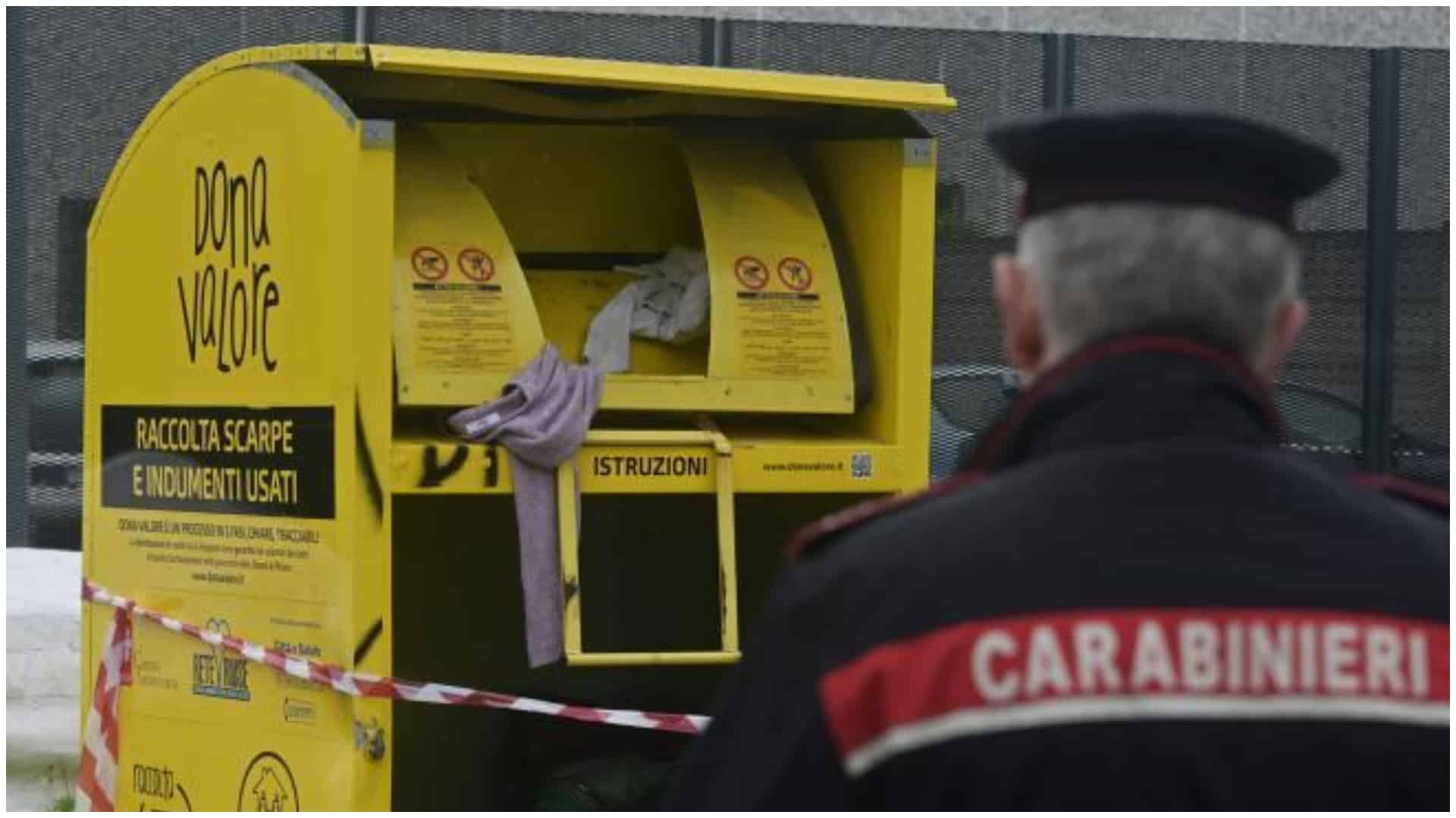 Un român de 23 de ani, final cumplit în Italia. Constantin a murit asfixiat într-un container pentru haine uzate