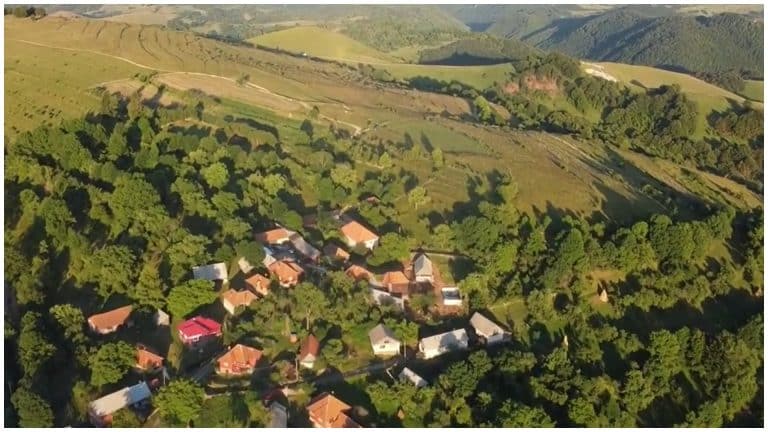 Județul din România care s-a depopulat masiv. Cu greu se mai găsesc candidații la primării