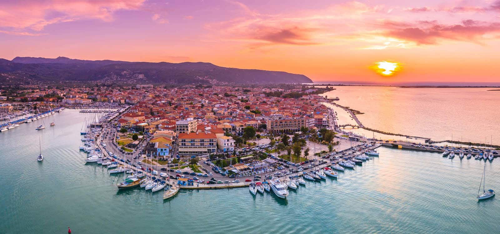 Veste importantă pentru românii care vor să plece în vacanță în Grecia. Ce se întâmplă cu insula Lefkada