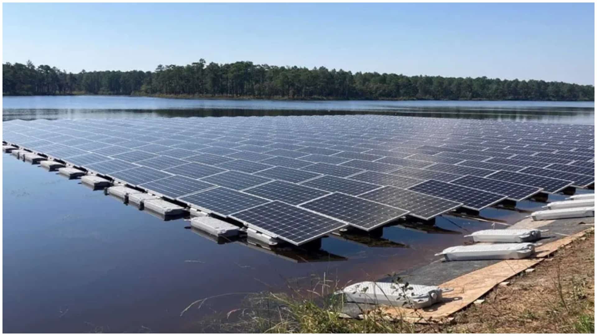 Dezvăluirea momentului în domeniul energetic. Ce se întâmplă când se instalează panouri solare pe un lac de acumulare. Beneficiul e uriaș