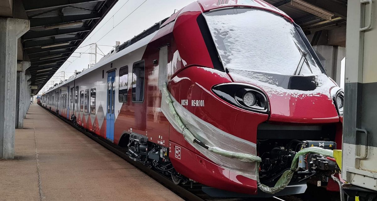 A ajuns în România al doilea tren electric Alstom Coradia Stream. Poate circula cu 200 de kilometri pe oră