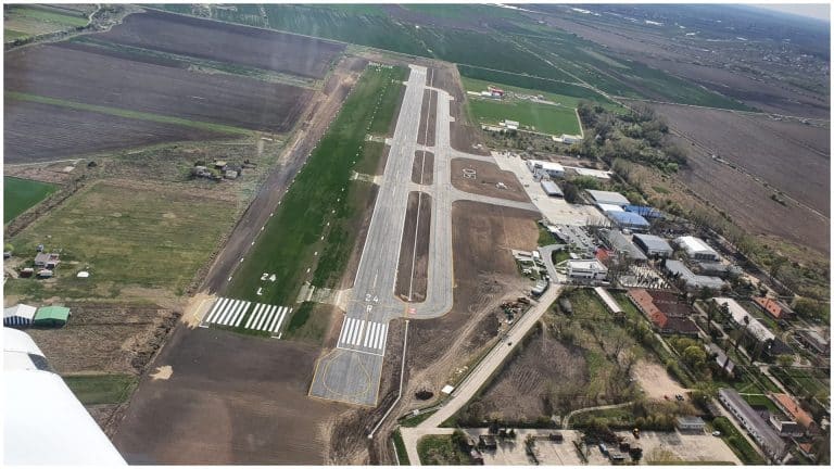 Aerodromul din România care a renăscut. E unul încărcat de amintiri, iar investiții masive se fac aici