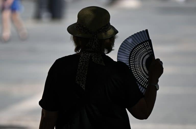 România se topește. Din cauza caniculei românii au sunat de 1.500 de ori la 112